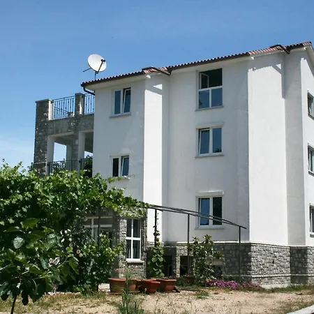 With Parking Space Pinezici, Krk - 5464 Apartamento *