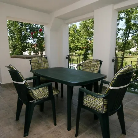 Apartamento With Parking Space Pinezici, Krk - 5464 *