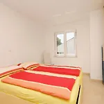 Apartment Apartments With Parking Space Pinezici, Krk - 5464 *