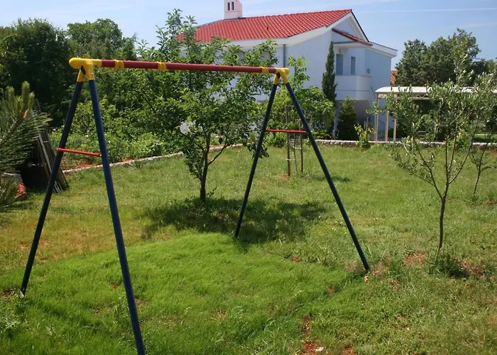 Διαμέρισμα With Parking Space Pinezici, Krk - 5464 *