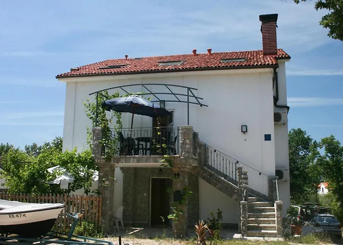 With Parking Space Pinezici, Krk - 5464 Διαμέρισμα Pinezići